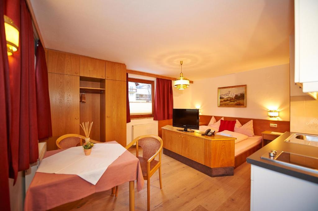 Apartments Neue Post Filzmoos Εξωτερικό φωτογραφία